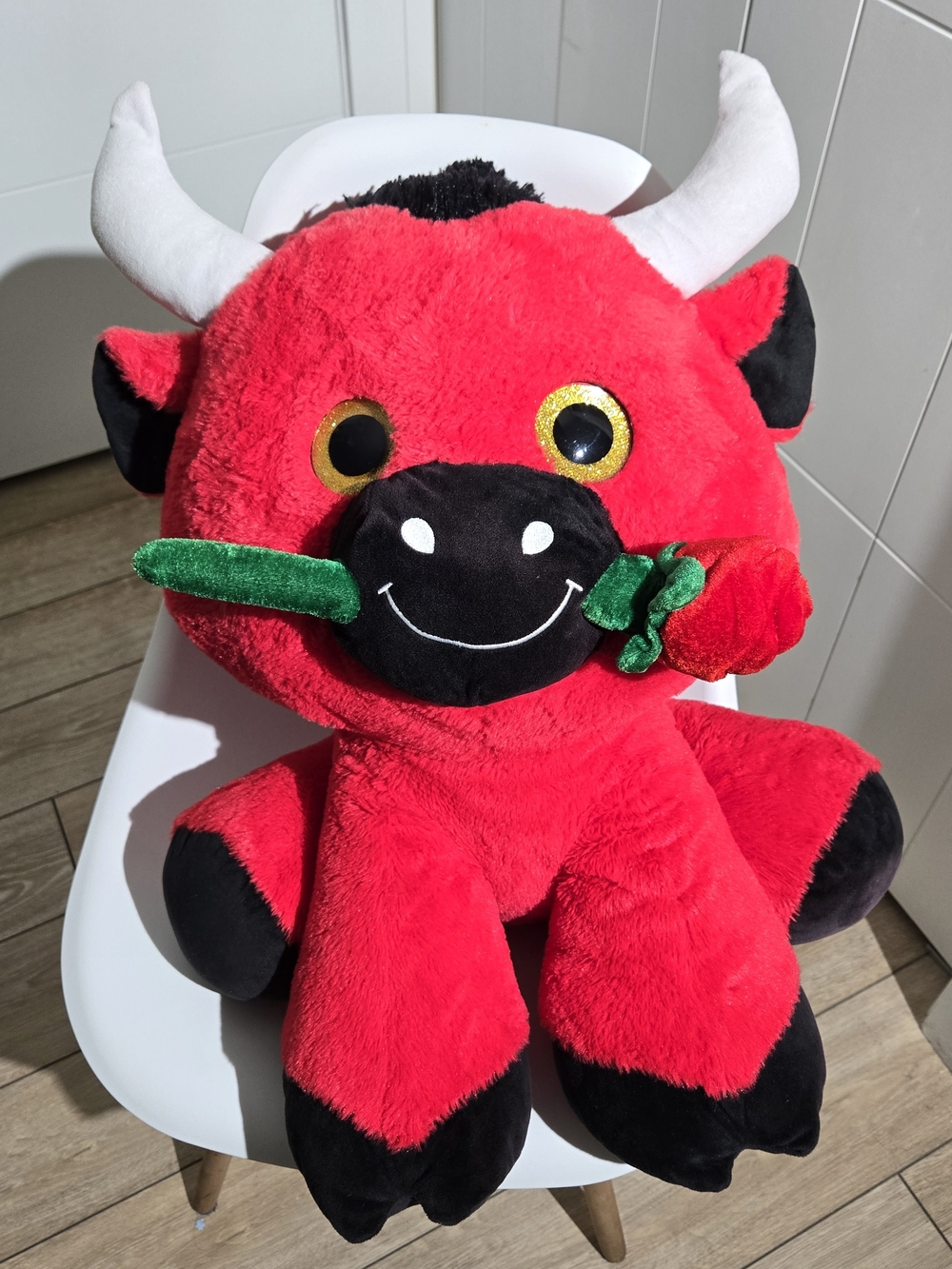 Lil' Ones Romeo Bull Plush Red Bull Stuffed Animal Toy with Rose